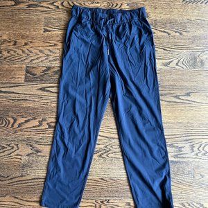 Lululemon On the Fly 7/8 Pant Size 6 Black